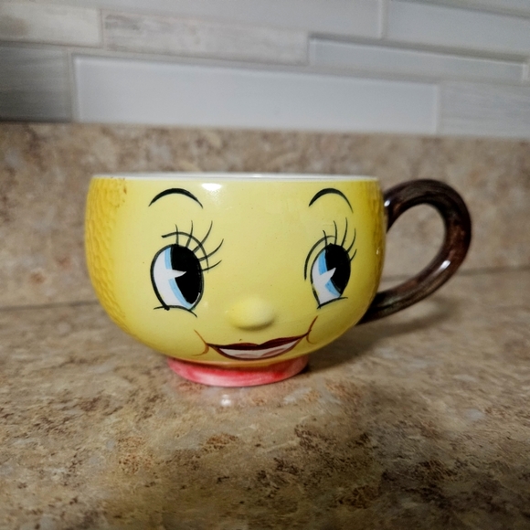 PY Anthropomorphic Lemon snack plate (2) and matching cup (1). - Picture 3 of 8